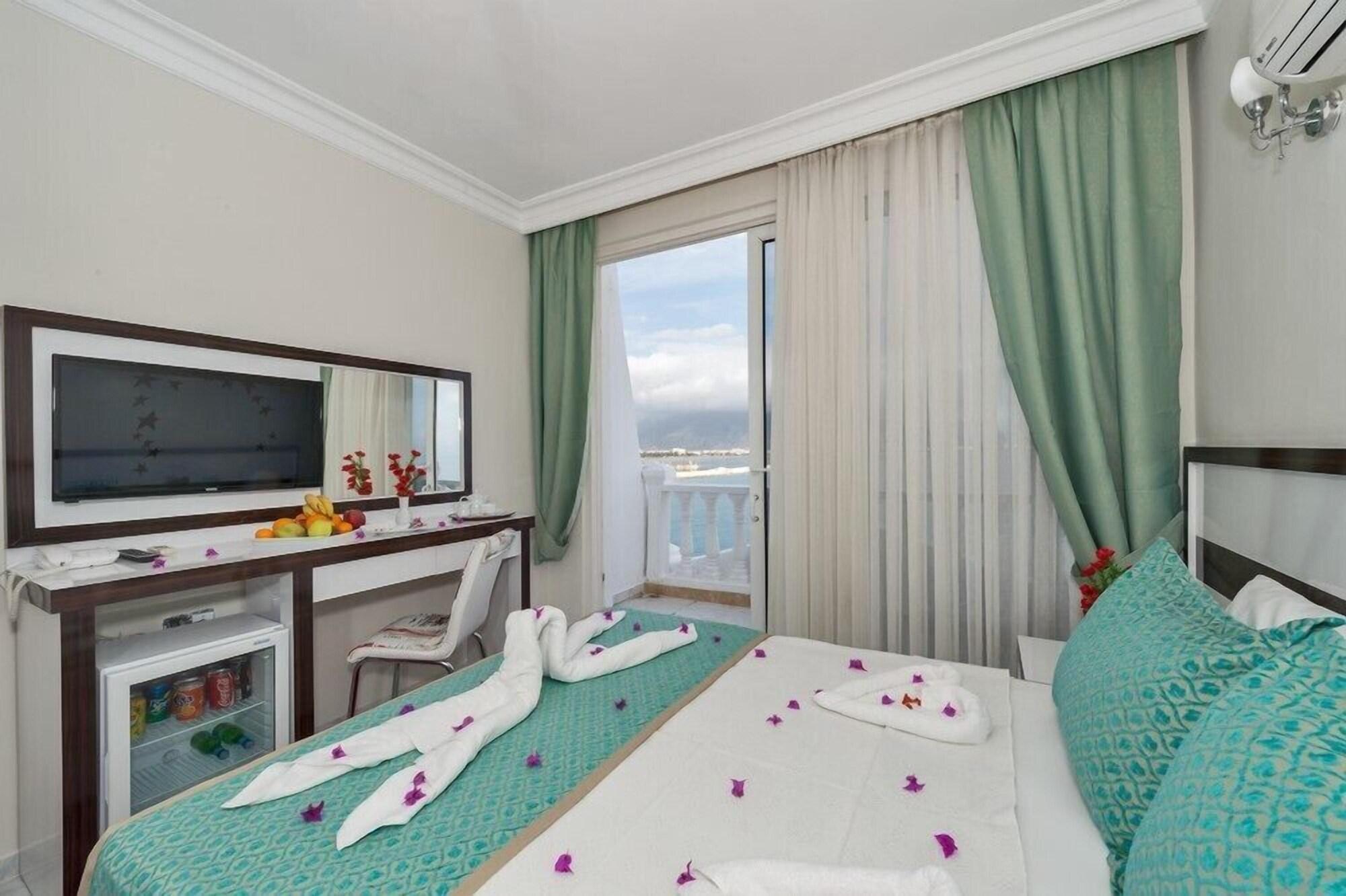 Otel Carpe Diem Gold Фініке Екстер'єр фото