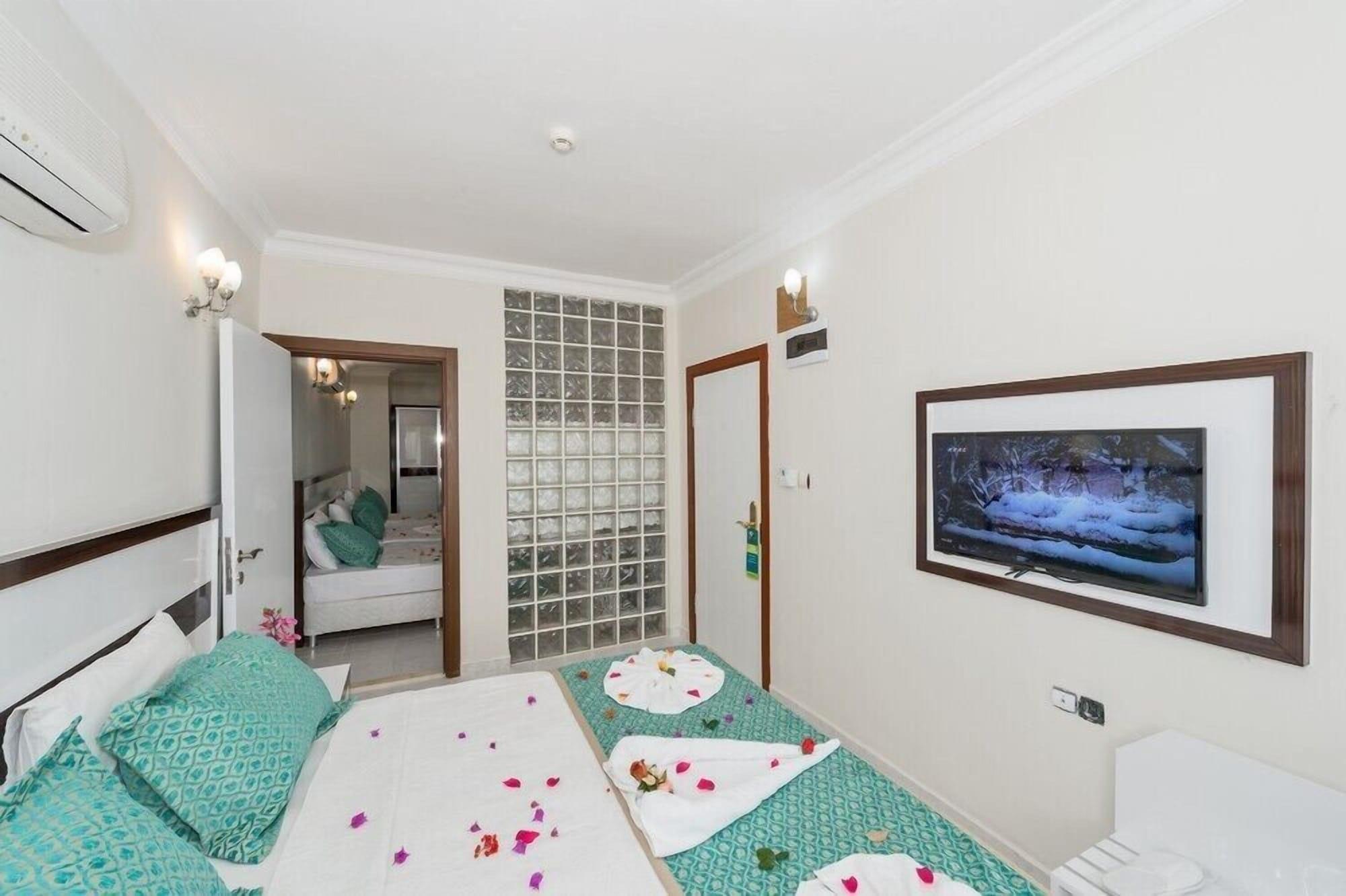 Otel Carpe Diem Gold Фініке Екстер'єр фото